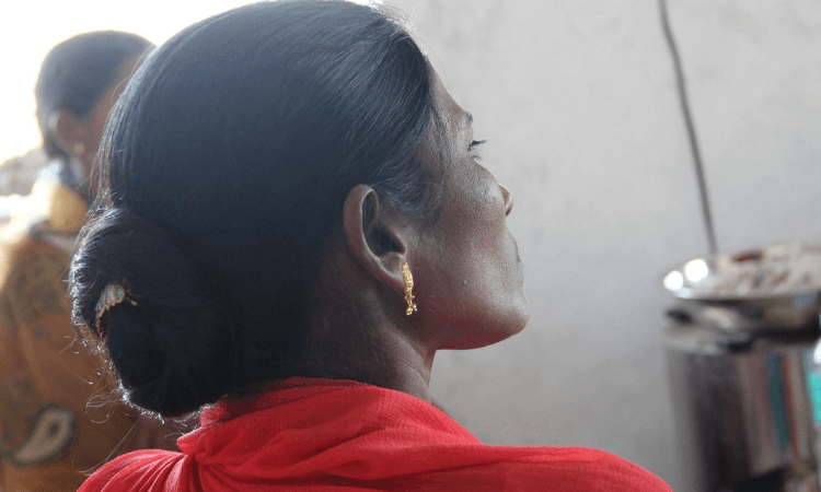 Os seguidores de Cristo em todo o mundo lidam com discriminação ao não abrirem mão da fé