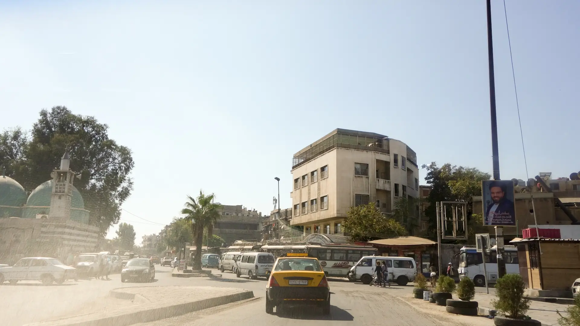 A embaixada iraniana, na cidade de Damasco, foi atingida por explosivos no último fim de semana na Síria