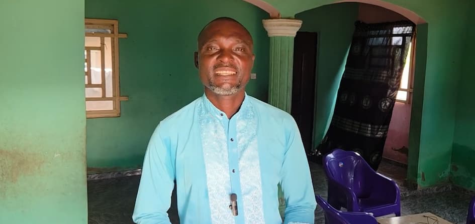pastor barnabas na nova casa na Nigeria
